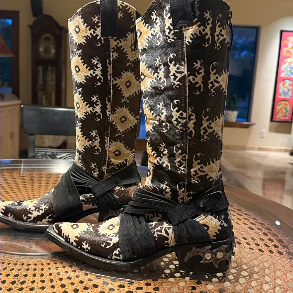 Donald J. Pliner Calf Hair Western Harness Boots Ikat Print Studded Heel - Picture 2 of 16